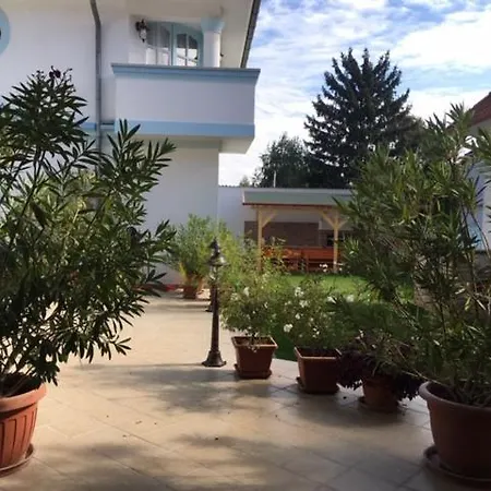 Csigahaz Panzio Guest house Gyula