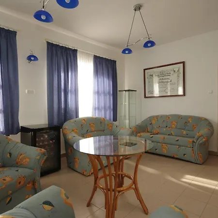 Csigahaz Panzio Guest house Gyula